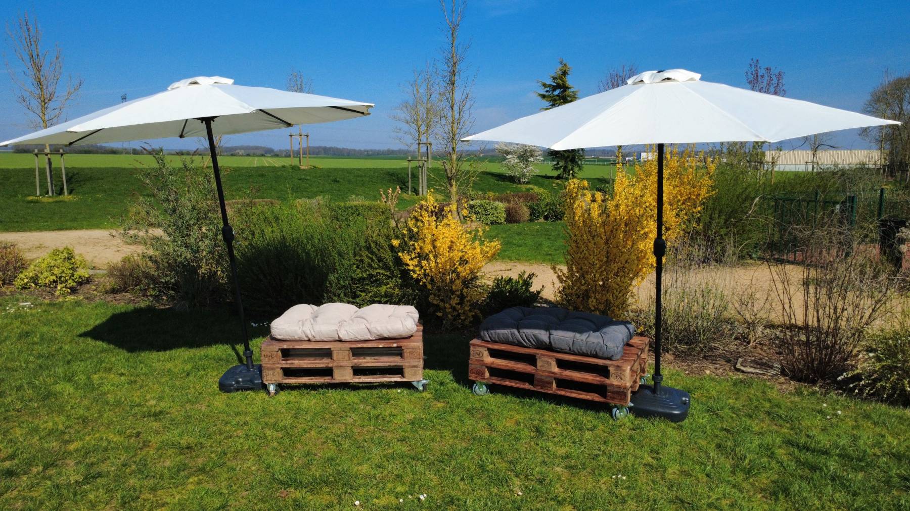 Banquette palette avec coussin confort
